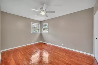 10 N Adams Drive, Addison, IL 60101 - Photo 14