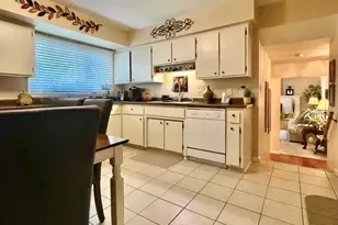 2724 Hyde Park Ave, Waukegan, IL 60085 - Photo 20