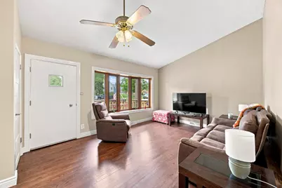 311 W Taylor Road, Lombard, IL 60148 - Photo 4