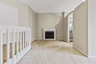1665 Commodore Ct, Schaumburg, IL 60193 - Photo 8