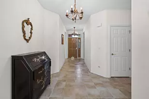 2112 Warrington Ct, Glenview, IL 60026 - Photo 4