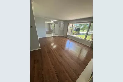 942 E 168th Street, South Holland, IL 60473 - Photo 6
