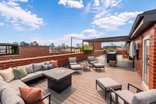 843 W Buckingham Pl, Chicago, IL 60657 - Photo 20