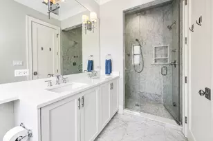 843 W Buckingham Pl, Chicago, IL 60657 - Photo 14