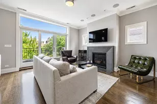 843 W Buckingham Pl, Chicago, IL 60657 - Photo 4