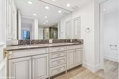 180 E Pearson Street #3807, Chicago, IL 60611 - Photo 16