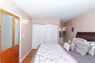 2723 N Bosworth Ave, Chicago, IL 60614 - Photo 24