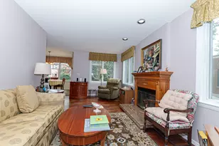 2723 N Bosworth Ave, Chicago, IL 60614 - Photo 4