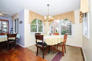 2723 N Bosworth Ave, Chicago, IL 60614 - Photo 8