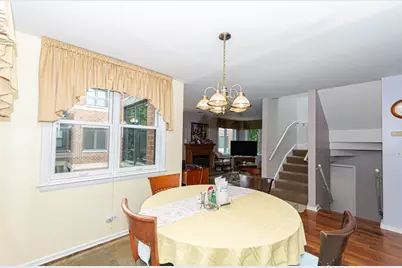 2723 N Bosworth Avenue, Chicago, IL 60614 - Photo 10