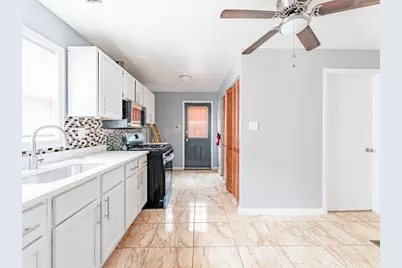 14732 Dorchester Avenue, Dolton, IL 60419 - Photo 6