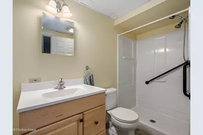 2080 Clearwater Way, Elgin, IL 60123 - Photo 22