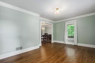 2080 Clearwater Way, Elgin, IL 60123 - Photo 4