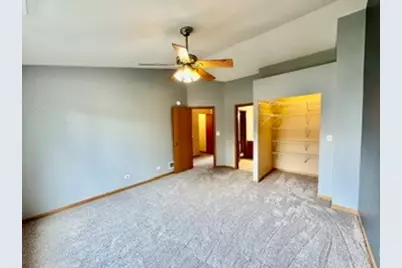 18 New Haven Drive #18, Cary, IL 60013 - Photo 10