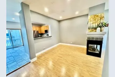 18 New Haven Drive #18, Cary, IL 60013 - Photo 4