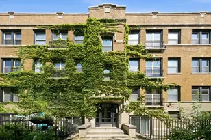 1221 W Greenleaf Ave, Chicago, IL 60626 - Photo 1