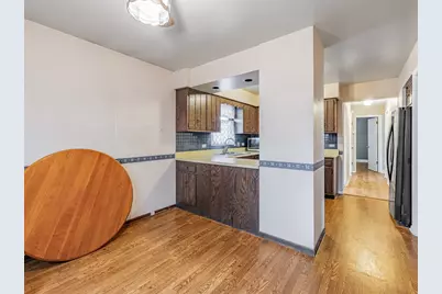 18136 Oakwood Avenue, Lansing, IL 60438 - Photo 14