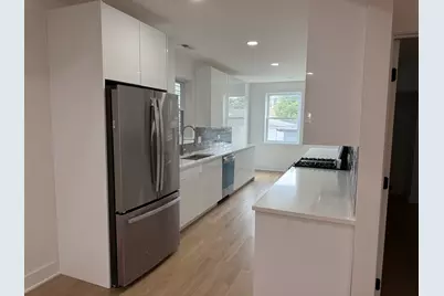 3527 N Kostner Avenue, Chicago, IL 60641 - Photo 8