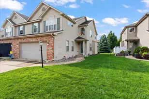 3923 Summer Sage Ct, Champaign, IL 61822 - Photo 2