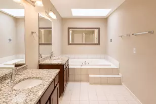 34191 N Horseshoe Ln, Gurnee, IL 60031 - Photo 14