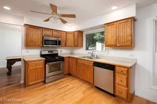 345 S Birchwood Dr, Naperville, IL 60540 - Photo 8