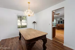 345 S Birchwood Dr, Naperville, IL 60540 - Photo 4