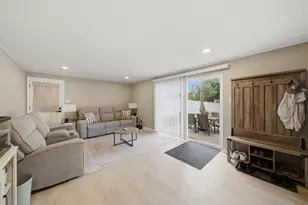 10324 S Kolmar Ave, Oak Lawn, IL 60453 - Photo 14