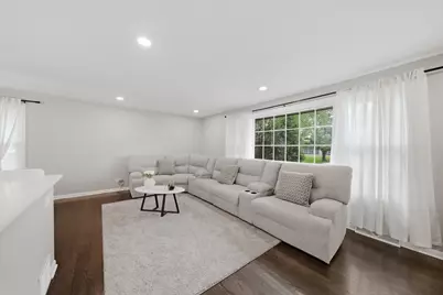 10324 S Kolmar Avenue, Oak Lawn, IL 60453 - Photo 6