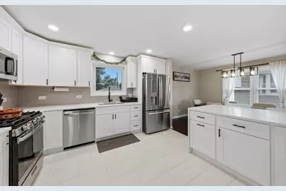 10324 S Kolmar Avenue, Oak Lawn, IL 60453 - Photo 10