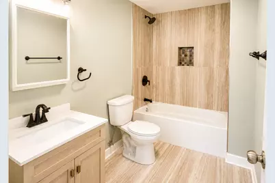 13802 Seeley Avenue, Blue Island, IL 60406 - Photo 6