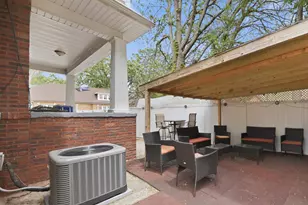 1615 W Beverly Glen Pkwy, Chicago, IL 60643 - Photo 20
