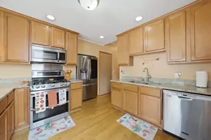 1615 W Beverly Glen Pkwy, Chicago, IL 60643 - Photo 10