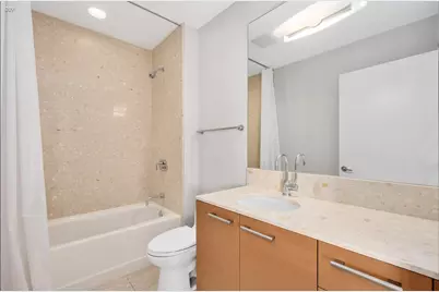 340 E Randolph Street #4802, Chicago, IL 60601 - Photo 18