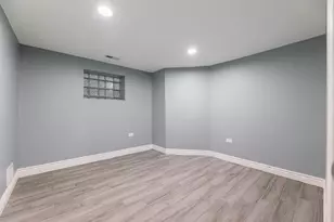 7638 S Laflin St, Chicago, IL 60620 - Photo 14