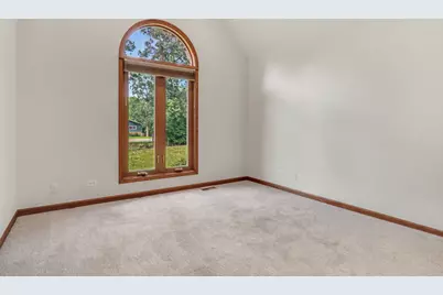 25139 W Caine Road, Ingleside, IL 60041 - Photo 34