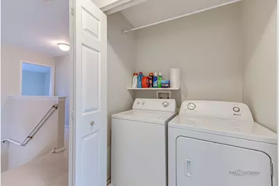 348 Pine Lake Circle, Vernon Hills, IL 60061 - Photo 20