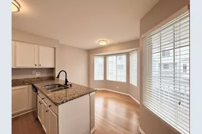 3174 Teal Bay Court #3174, Aurora, IL 60503 - Photo 6