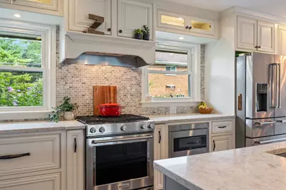 514 Eldon Place, Downers Grove, IL 60516 - Photo 14