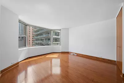 535 N Michigan Avenue #1009, Chicago, IL 60611 - Photo 10