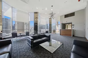 535 N Michigan Ave, Chicago, IL 60611 - Photo 2