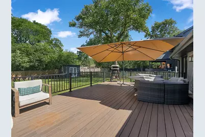 1349 Tinker, Glenview, IL 60025 - Photo 16