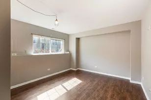 18619 W Sterling Ct, Grayslake, IL 60030 - Photo 20
