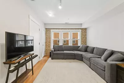 2541 Prairie Avenue #1, Evanston, IL 60201 - Photo 2