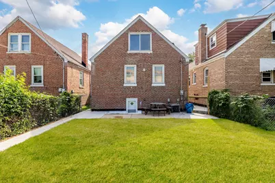 5636 S Kolmar Avenue, Chicago, IL 60629 - Photo 24