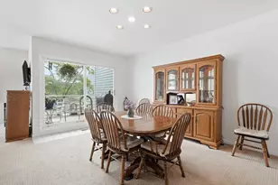 26435 N Ridge Ct, Mundelein, IL 60060 - Photo 8