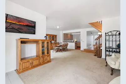 26435 N Ridge Court, Mundelein, IL 60060 - Photo 6