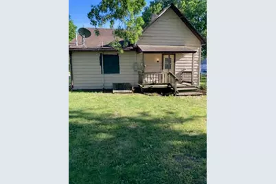 307 E Chestnut Street, Allerton, IL 61810 - Photo 2