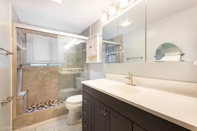 193 Duxbury Court #A, Bloomingdale, IL 60108 - Photo 16