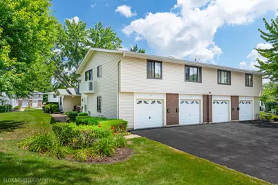 193 Duxbury Court #A, Bloomingdale, IL 60108 - Photo 2