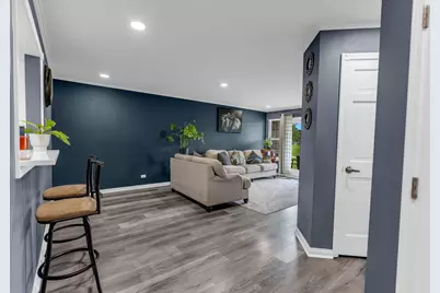 61 Adams Court #A, Streamwood, IL 60107 - Photo 8